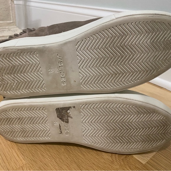 J/Slides AZALEA fleece lined Boots with back zipper and ruffles - Picture 6 of 6